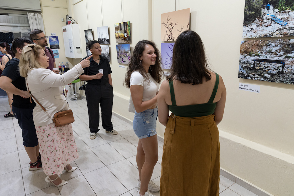 "[Α]ΤΟΠΟΣ", φωτογραφία από την έκθεση © Σατόγλου Παύλος
